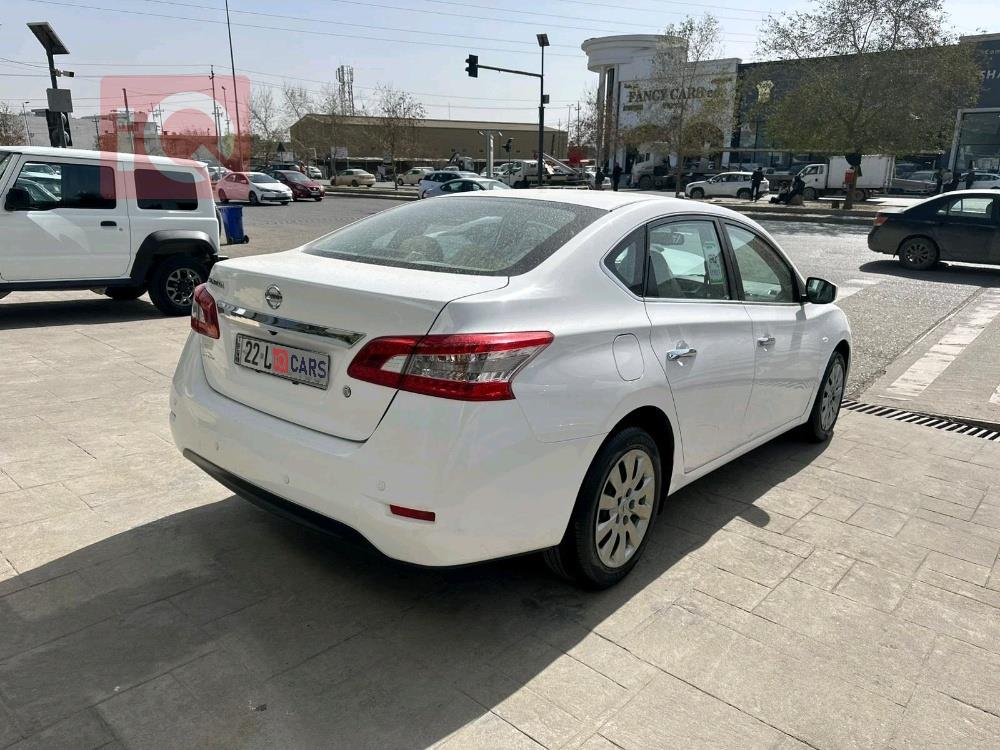 نيسان سنترا